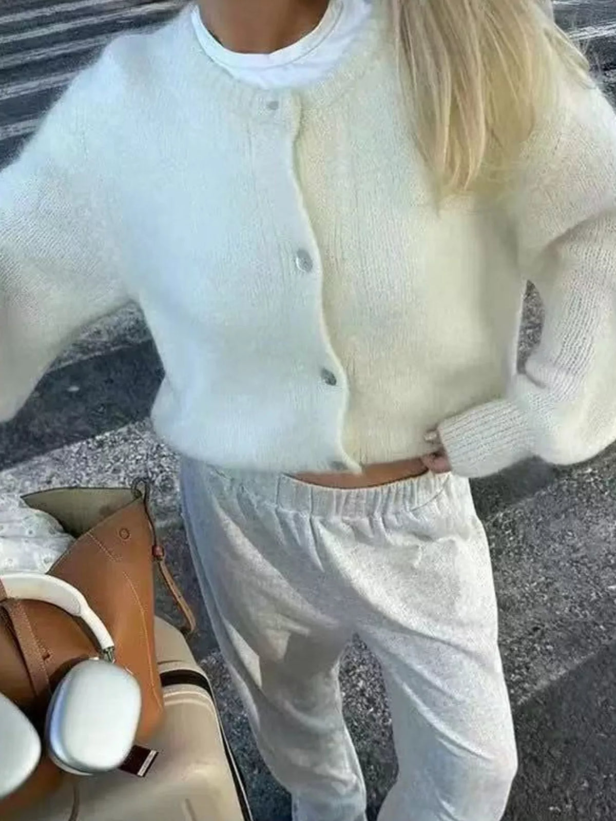 Button Up Long Sleeve Cardigan – Off-White / Pink
