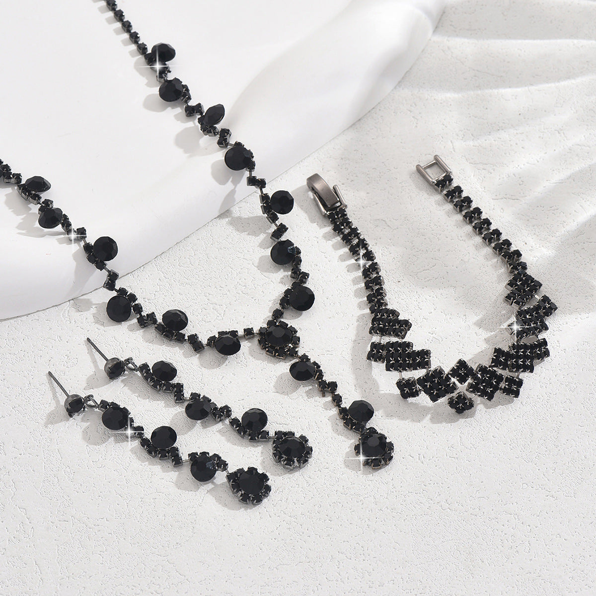 2026 Cross-border Rhinestone Jewelry Necklace Earring Bracelet Three-piece Jewelry Accessories Bridal Wedding Jewelry All-match