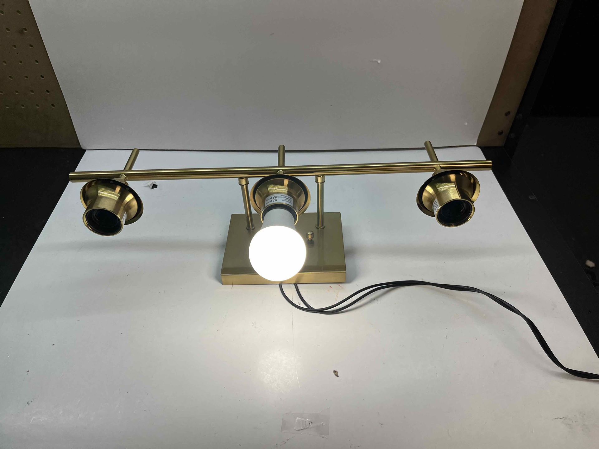 VONLUCE Bathroom Vanity Light, 3 Light Bathroom Light Fixture Over Mirror, Bathroom Wall Lamp with Clear Glass, Modern Gold Vanity Lighting fixtures