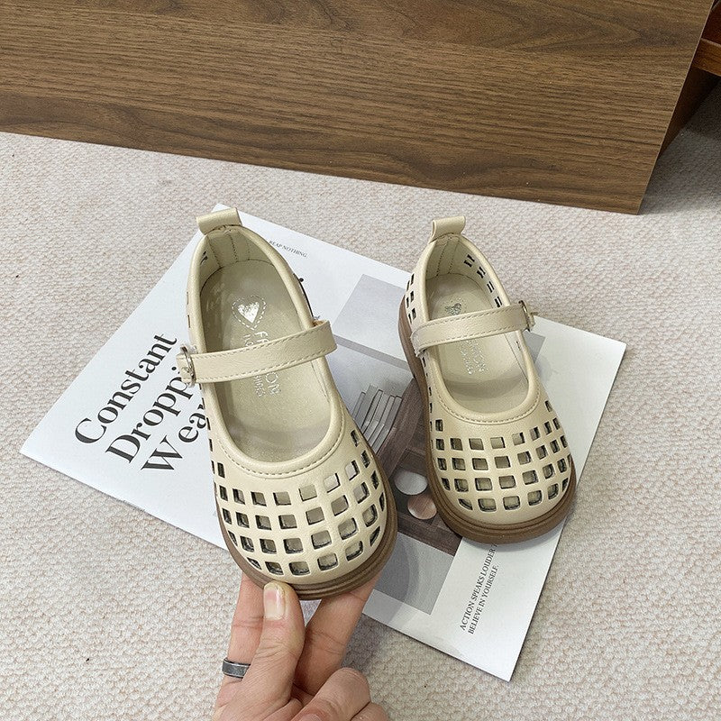 2026 Summer New Arrival, Girls Closed-Toe Hollow Out Sandals, Soft Sole Princess Shoes For Little & Medium Kids, Cute Casual Children Footwear