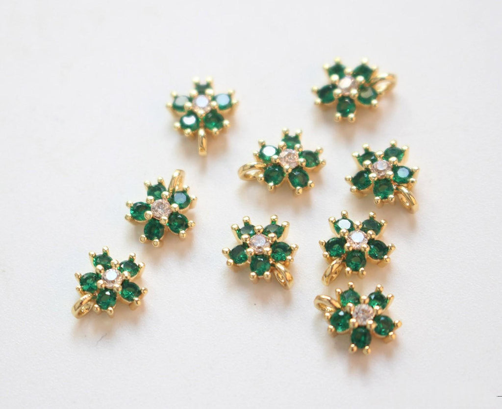 Five-Petal Flower Pendant With Zircon Inlays