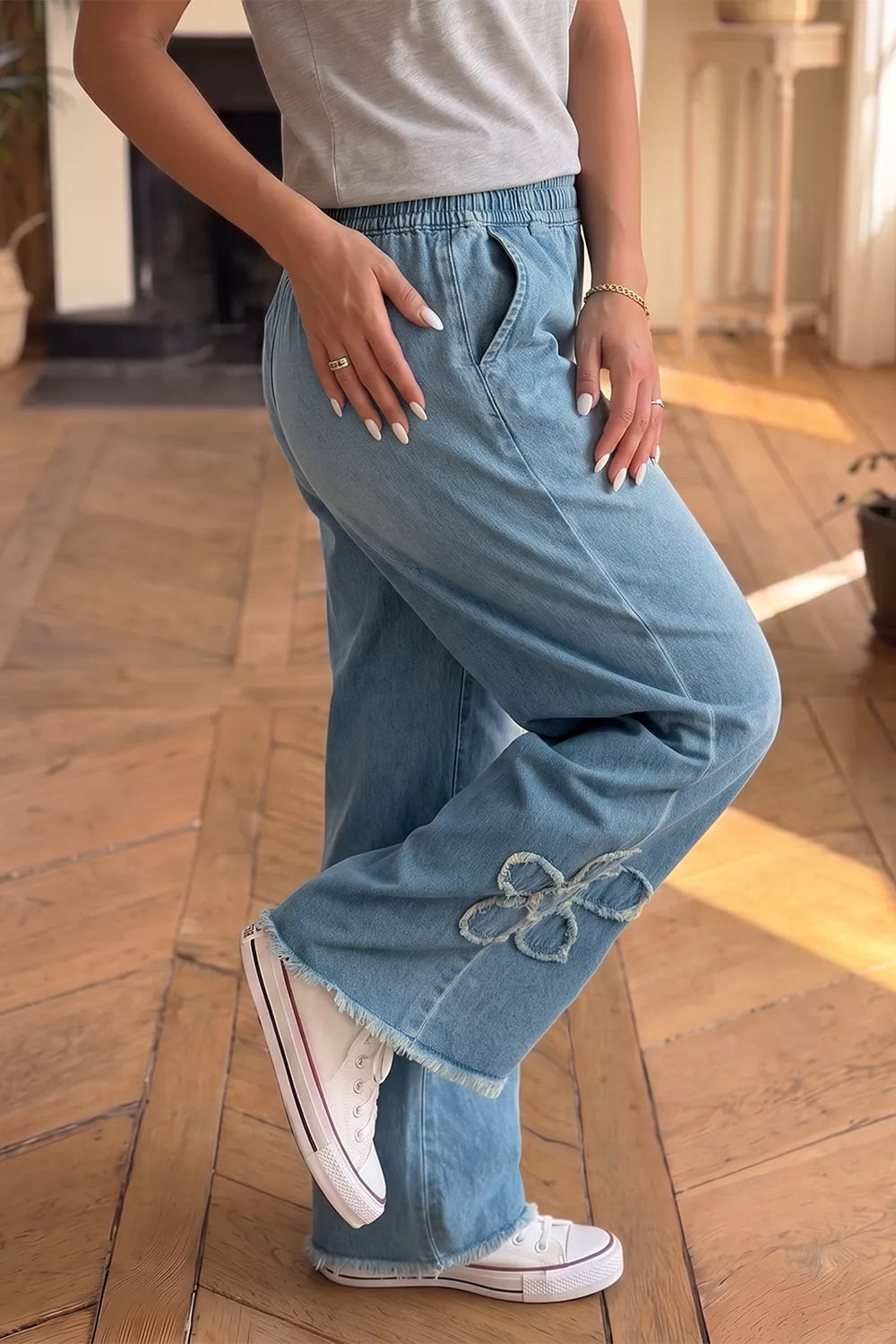 Frayed Floral Patch Wide Leg Raw Hem Wide Leg Jeans