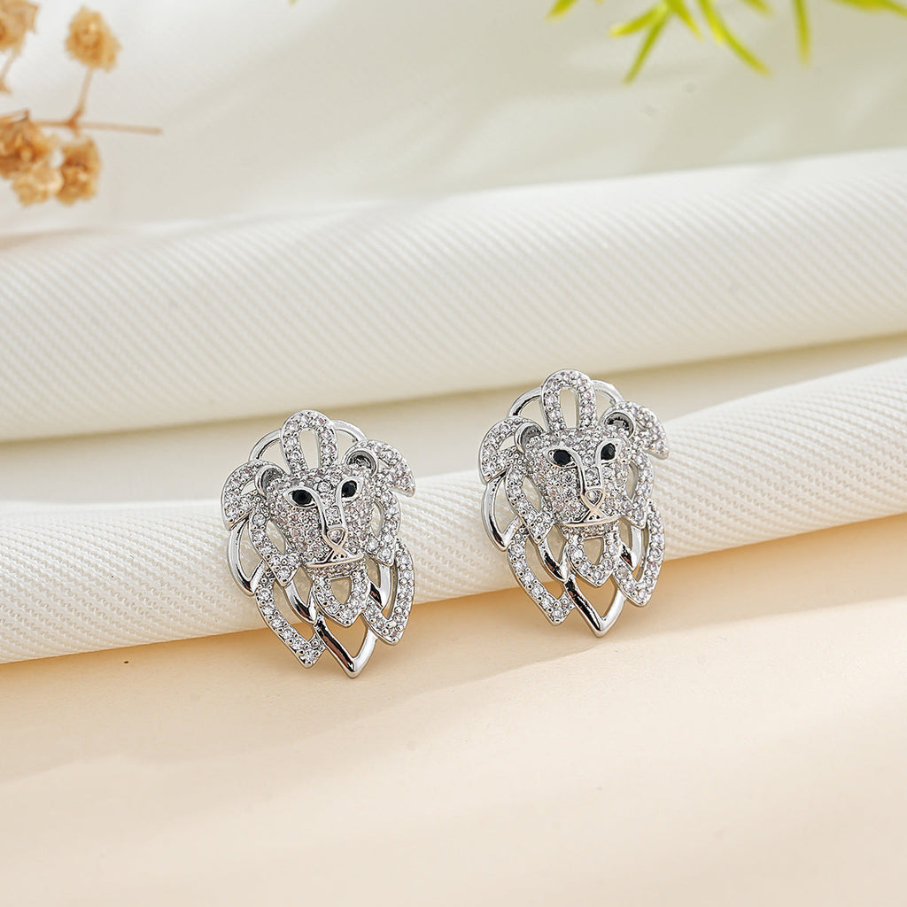 High-end Cute Little Bear Animal Stud Earrings, Made Of Copper
