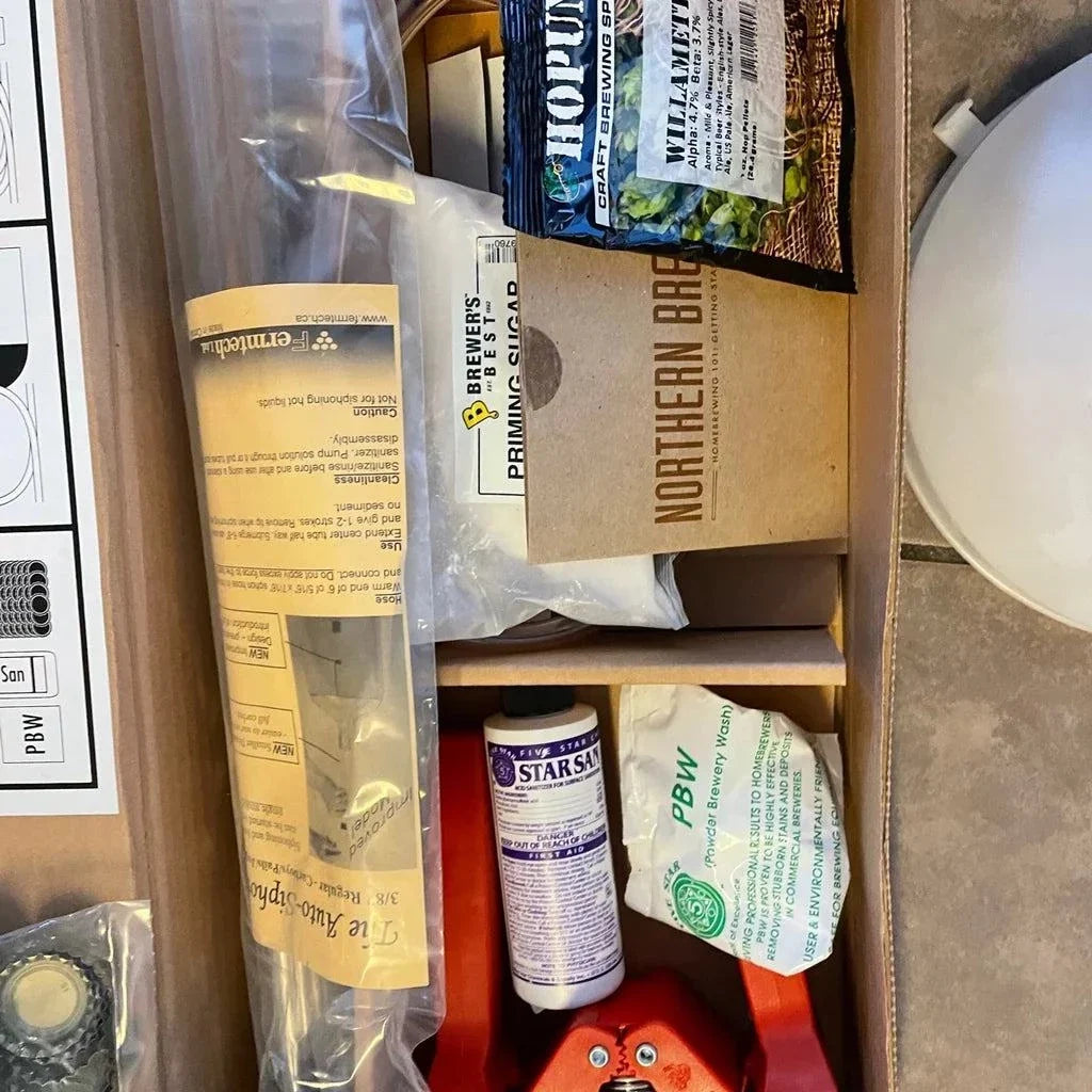 NORTHERN BREWER Deluxe Homebrew Starter Kit