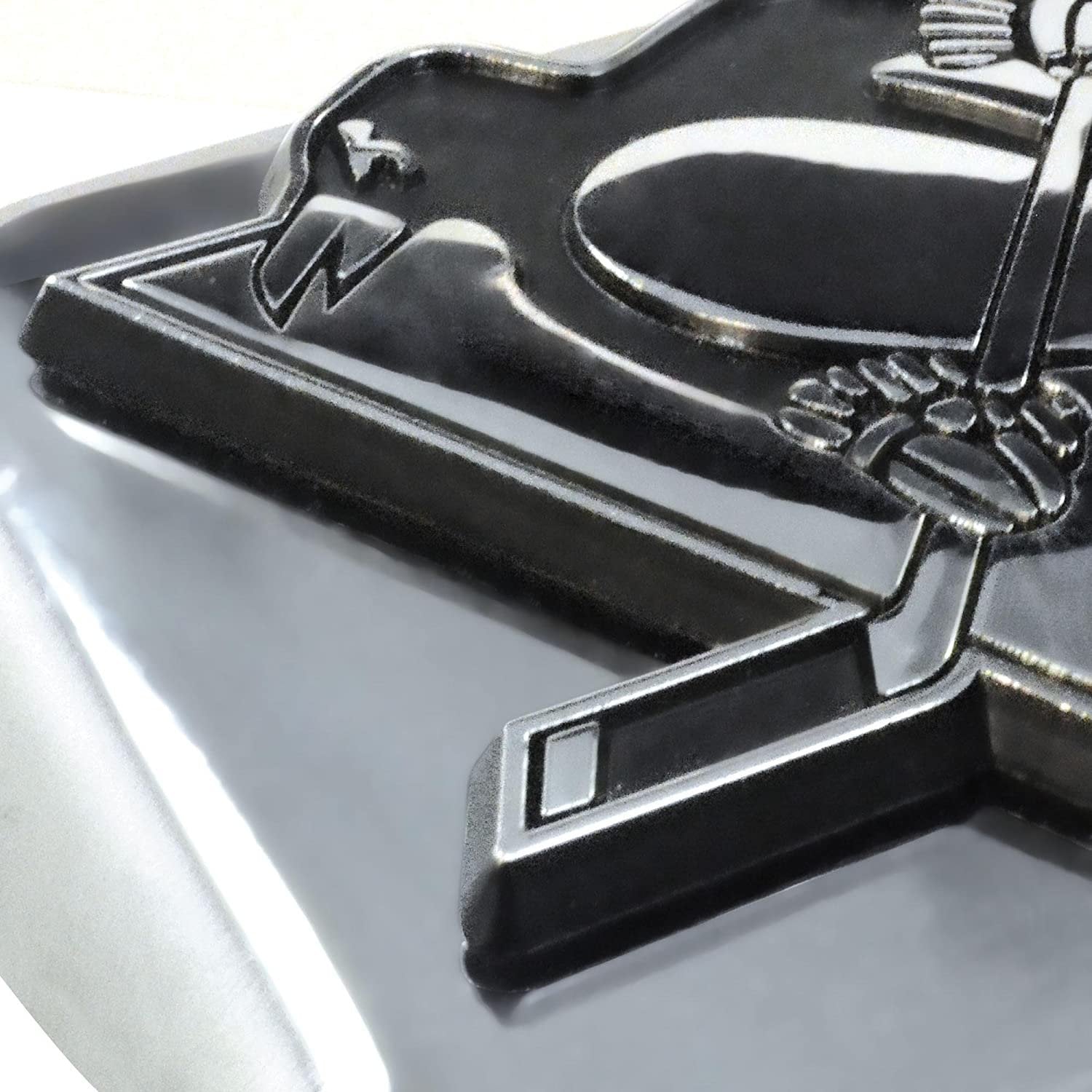 Orlando Magic Hitch Cover Solid Metal with Chrome Metal Emblem 2" Square Type III
